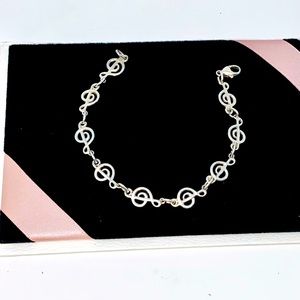 6.5” sterling silver 🎼 treble clef 🎼 bracelet